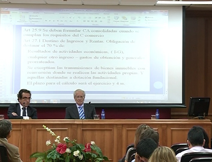 Cómo constituir una fundación y sus estatutos